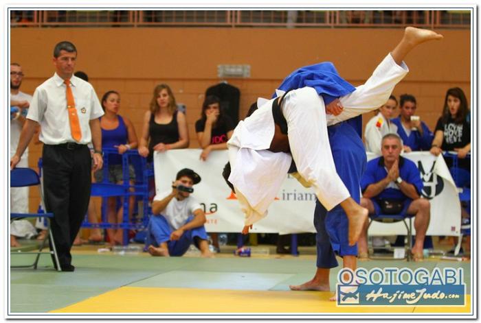 JCMB2011 90069